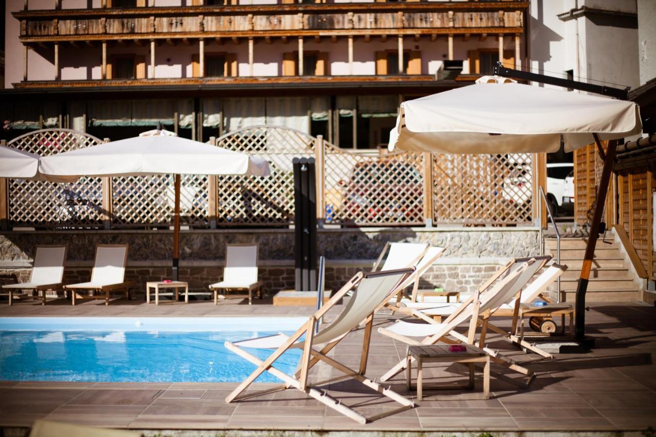 Hotel Posta Форни-ди-Сопра Экстерьер фото