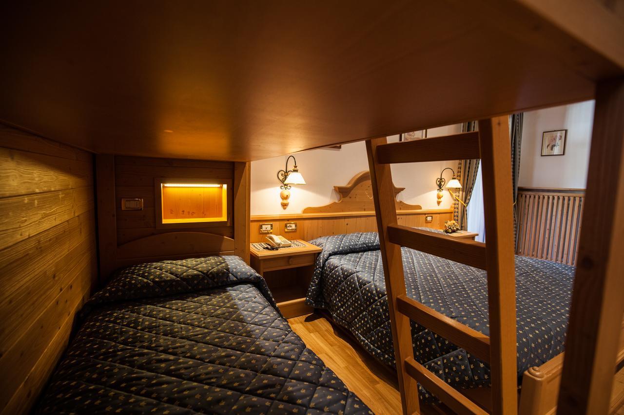 Hotel Posta Форни-ди-Сопра Экстерьер фото